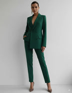 Avarati Women’s Suit Set – Two-Piece Blazer & Trousers | Tailored Women’s Pantsuit for Work, Events & Formal Wear - AVARATI